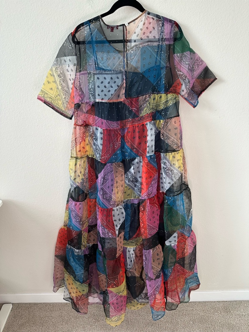 STAUD Hyacinth Maxi Dress - Patchwork
Bandana Rainbow Colorful Block SZ XL - Picture 2 of 8